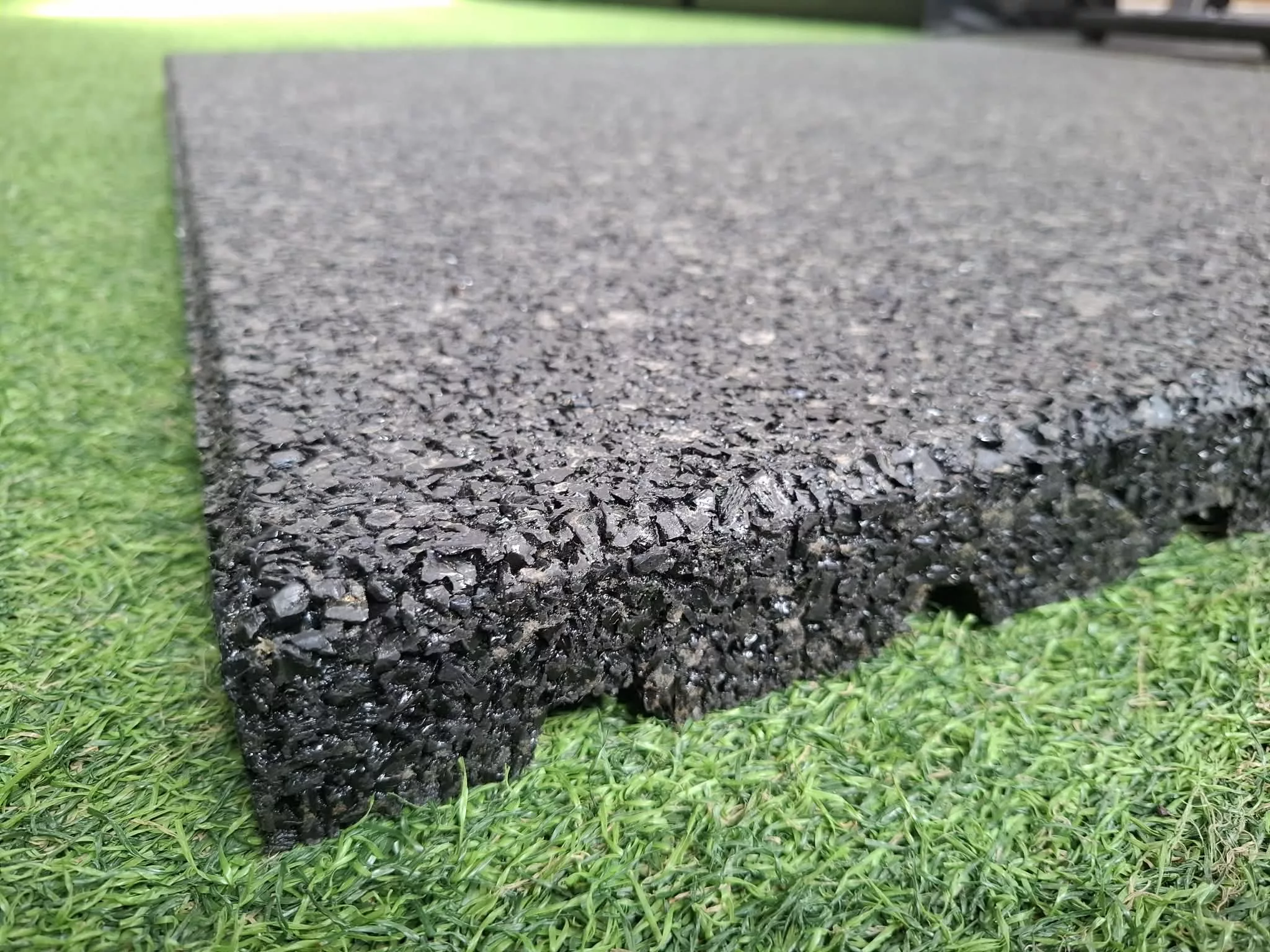 Dalle pour écurie 40mm – Caoutchouc SBR NOIR – Image 3