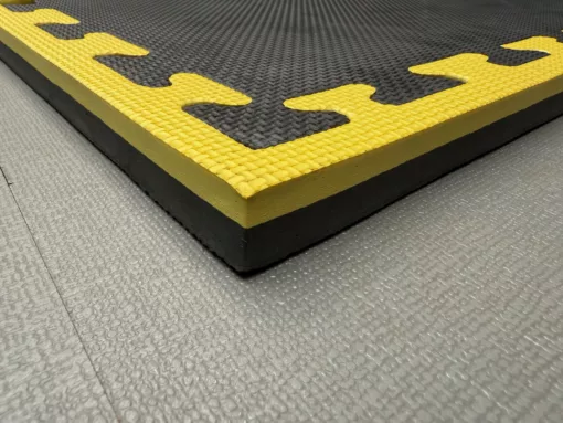 Tatami PREMIUM en mousse EVA (noir/jaune) – Ep 26mm – Image 6