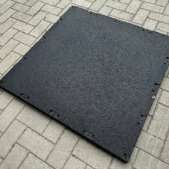 Alternative view of Dalle Fitness ULTRA 20mm - avec TURF noir (+connecteurs)